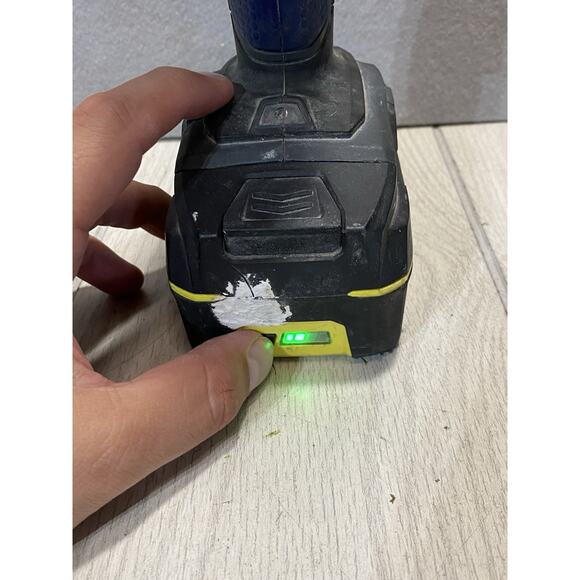 Kobalt K20ID-26A 18V Cordless Impact Driver with a 18V Lithium Battery, Tested! - Picture 3 of 9